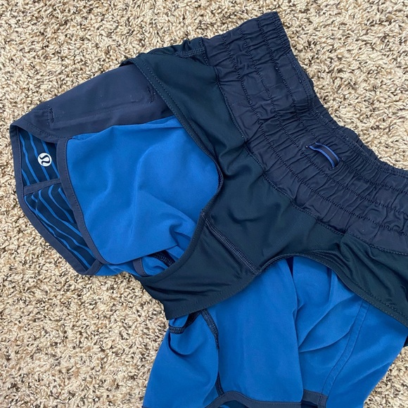 Lululemon Patterned Short - Picture 5 of 6